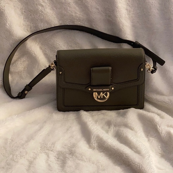 Michael Kors Handbags - Never used olive Crossbody or shoulder purse